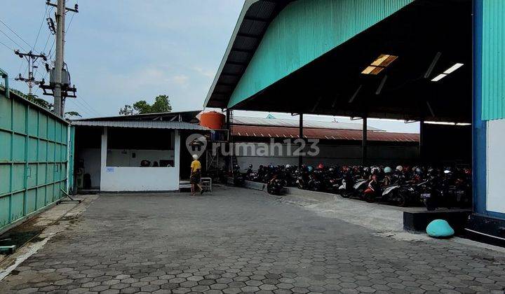 Dijual Tanah + Gudang 1,5 Hektar di Jalan Brigjen Katamso SHM 2