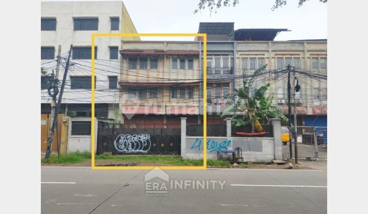 Ruko Gandeng 2 di tubagus Angke bisa masuk tronton 40 feet dipinggir jalan raya jakarta barat Ruko Gandeng 2 di tubagus Angke bisa masuk tronton 40 feet dipinggir jalan raya jakarta barat