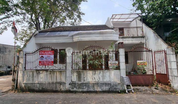 Rumah 1 1 4 Lantai di Jual Cepat Belakang Sma Strada 1