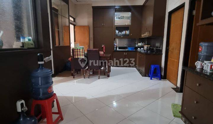 Rumah 1 1 4 Lantai di Otista 3 Luas Tanah 197m2 di Jual Cepat Bidara Cina Jatinegara Jakarta Timur  2