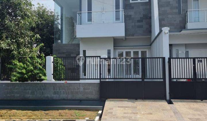 Rumah Modern 2 1/2 Lantai Luas 300 m2 di Lahan 192 m2 pulomas utara 1 jakarta timur 1