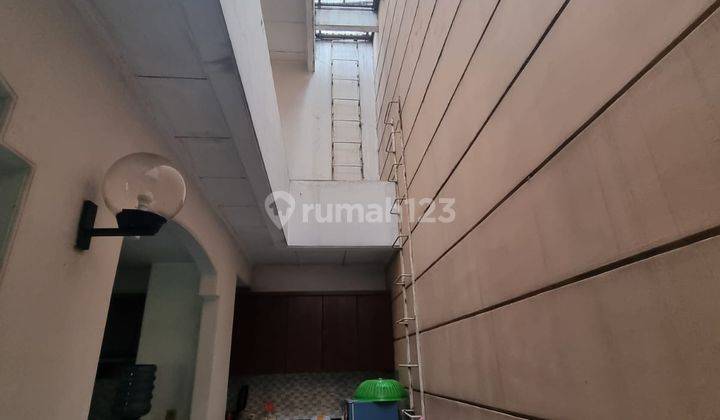 Rumah Di taman Aries Blok D2 2 lantai luas 217 dijual cepat 2