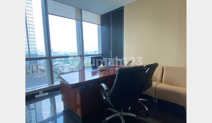 Office spaces 129 m2 di tower 8 senopati seberang ashta jakarta selatan