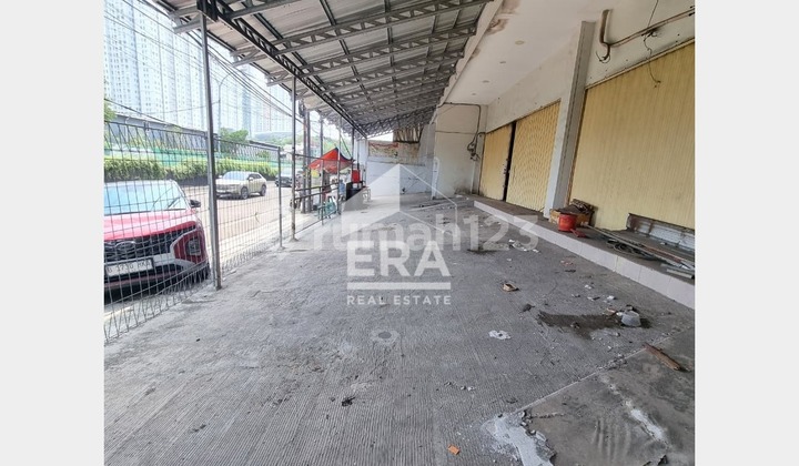 3 Attached Shophouses in Pluit Karang Ayu near Greenbay Pluit, Penjaringan North Jakarta for Sale 2