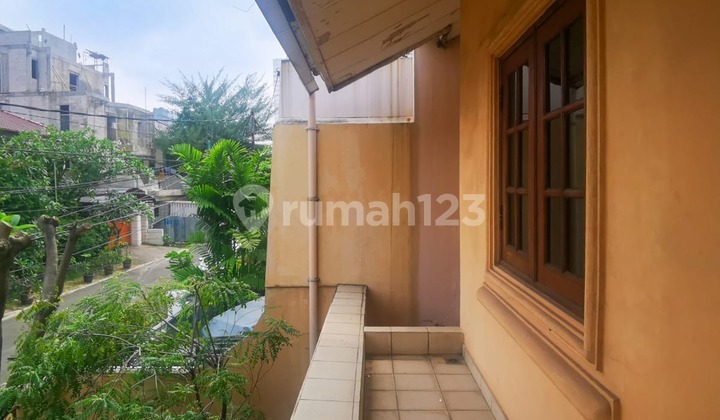 dijual rumah 2 lantai dekat mall central park dan taman anggrek tomang jatipulo jakarta barat 2