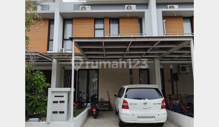 Rumah Dijual di Cluster Lavesh Kota Harapan Indah Nego Sampai Deal