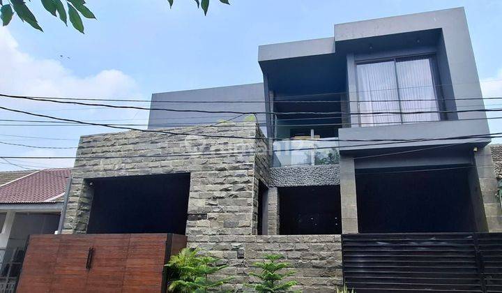 Rumah Lokasi Strategis Ada Roof Top 2.5 Lantai Di Griya Jakarta Pamulang 1