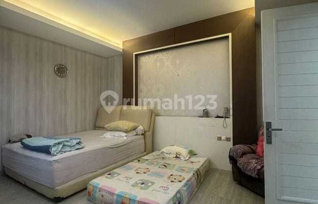 Sell Fast Olivia House in Alam Sutera on the Boulevard, Facing the Main Road and in Front of the Park 2