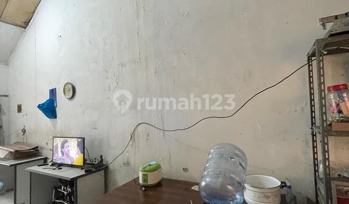 For Sale Cheap Spacious 90 M2 House in Taman Royal Cipondoh Tangerang 2