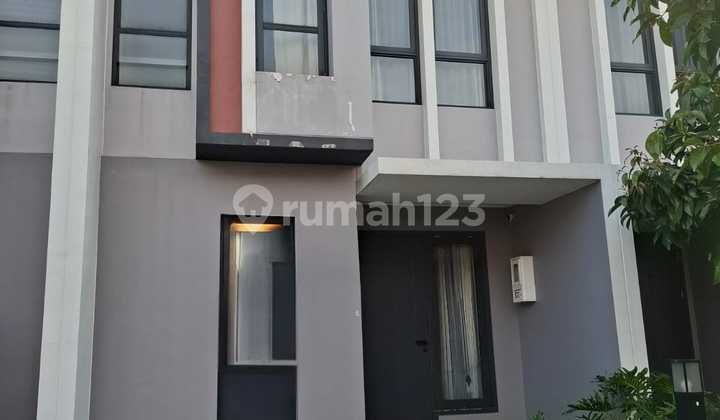 For Sale Luxury Type House Area 60 M2 in Baroni Symphonia