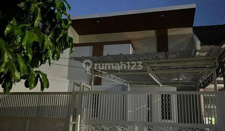 Rumah Rapi Semi Furnish Di Blok A Jalan Sakura Banjar Wijaya 1