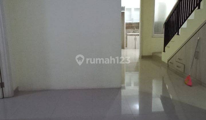 Disewakan Rumah Siap Huni 2 Lantai di Cluster Lavaletta Modernland Tangerang 20