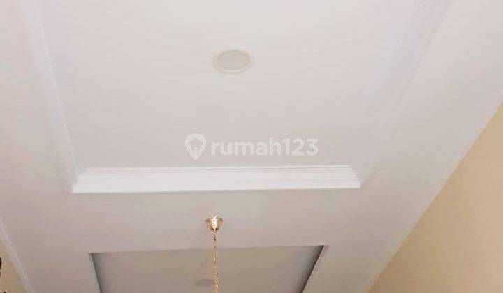 Dijual Segera Rumah Full Furnished & Baru Renovasi di Cluster Palem Taman Royal Tangerang  5