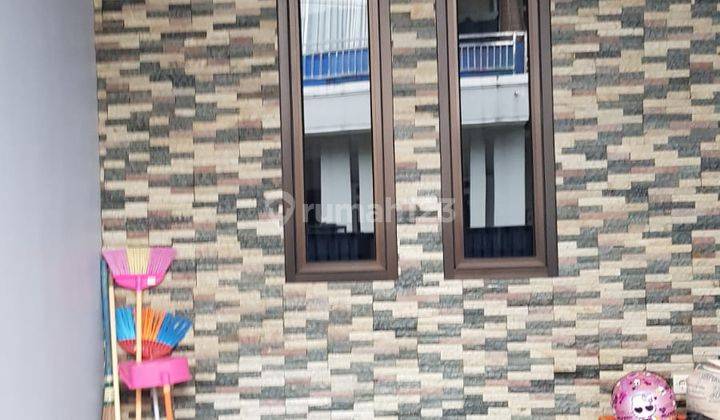 Dijual Segera Rumah Full Furnished & Baru Renovasi di Cluster Palem Taman Royal Tangerang  9