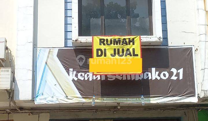 Disewakan Cepat Ruko Palem Siap Pakai 2 Lantai di Taman Royal 3 Hadap Jl Raya Benteng Betawi 2