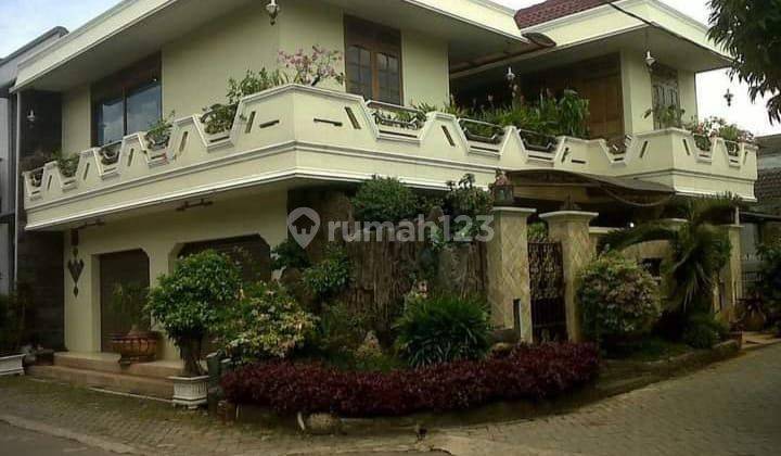 DIJUAL CEPAT RUMAH 2 LANTAI HOEK DI PURI DEWATA TAMAN ROYAL 1