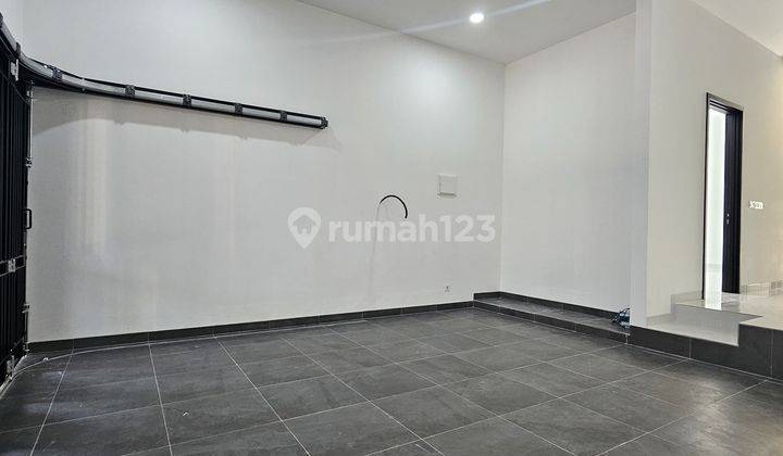 DIJUAL RUMAH NEW MINIMALIS MODERN 2 LANTAI DI PUSPITALOKA BSD CITY 2