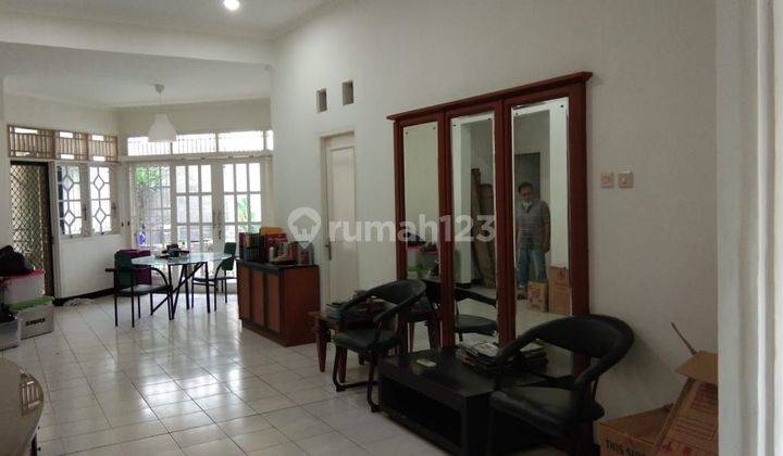 DIJUAL CEPAT RUMAH 2 LANTAI SEMI FURNISHED DI GRIYA LOKA BSD 2