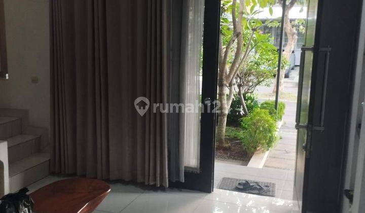 DISEWAKAN CEPAT RUMAH RAPI FULL FURNISHED 2 LANTAI FULL DI TAMAN OSAKA LIPPO KARAWACI 2