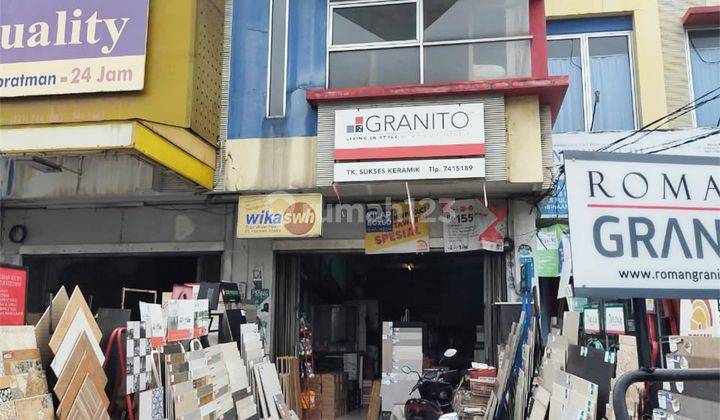 Dijual Ruko Hadap Jalan Raya 2,5 Lantai di Ciputat Timur 1