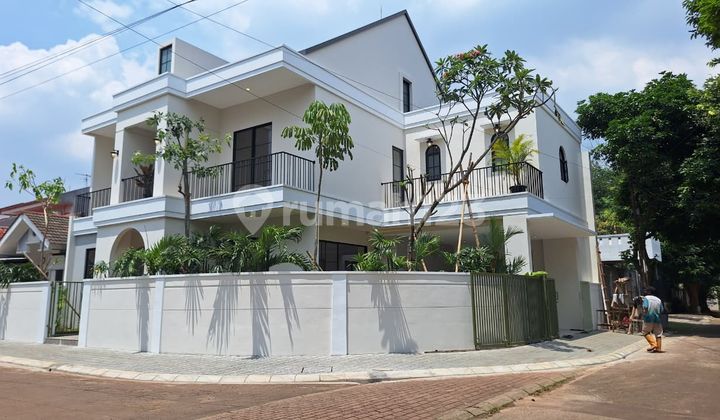 Jual Rumah Brand New Posisi Hook Di Kencana Loka Bsd 2