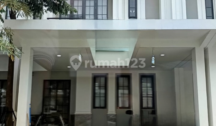 Dijual Rumah Semi Furnished 3 Lantai Di Jl Utama Cluster Winona Alam Sutera