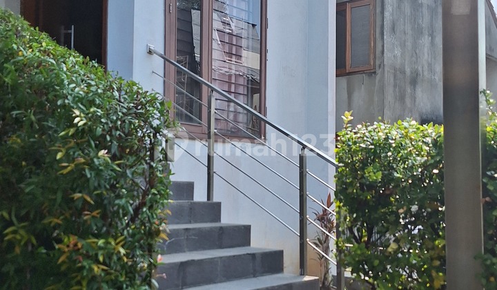 Disewakan Cepat Rumah Rapi Semi Furnished di Sutera Kirana Alam Sutera