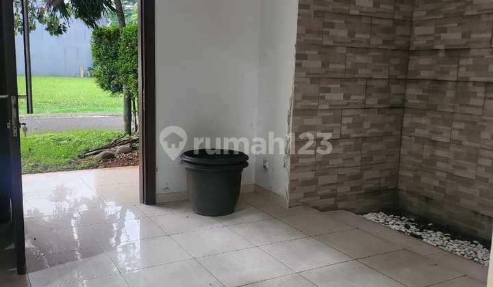 For Quick Sale: Semi-Furnished House with Rooftop in Alam Sutera, Palma Cluster 2