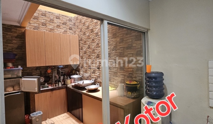 For Sale 3-Story Semi-Furnished House in Grand Duta Cluster Diamond Tangerang 2