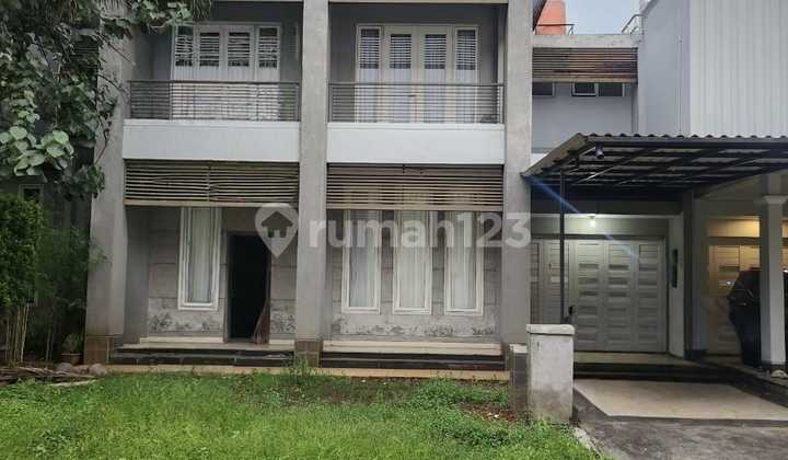 For Quick Sale: Semi-Furnished House with Rooftop in Alam Sutera, Palma Cluster