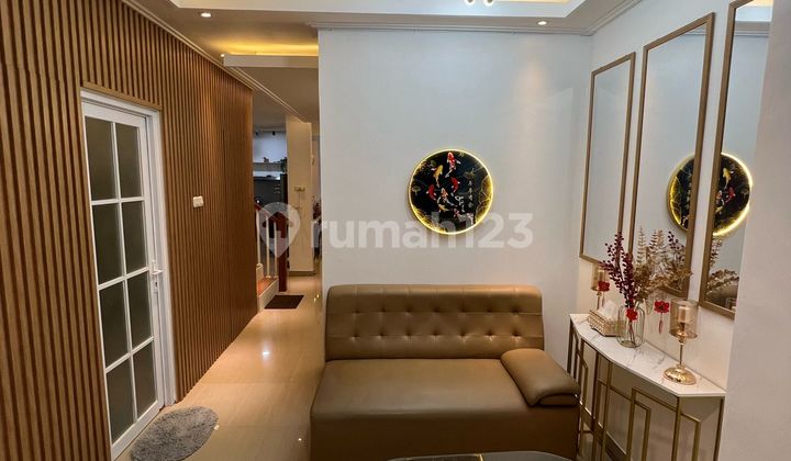 Dijual Rumah 3 Lantai Desain Interior Bagus Di Lippo Village Mentawai Cluster Taman Singosari Dijual Rumah 3 Lantai Desain Interior Bagus Di Lippo Village Mentawai Cluster Taman Singosari