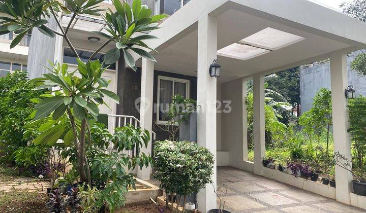 Rumah Full Furnished 2,5 Lantai Di Cluster Alora Lippo Karawaci 1