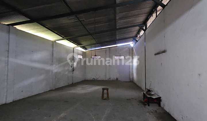 For Rent: Warehouse with 20ft Container Access, Spacious Parking in Curug Industrial Area For Rent: Warehouse with 20ft Container Access, Spacious Parking in Curug Industrial Area