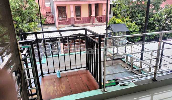 Dijual Segera Rumah 2 Lantai di Jl Boulevard Dalam Cluster Banjar Wijaya 2