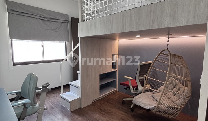 Disewakan Cepat Rumah Siap Huni Lebar 9 Full Furnished di Zora BSD 2