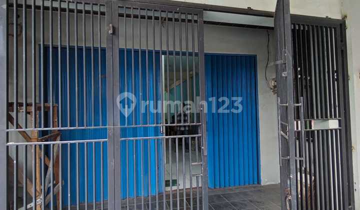 Dijual Cepat Ruko Siap Huni 2 Lantai Cocok untuk Usaha dan Tinggal di Taman Royal Tangerang Dijual Cepat Ruko Siap Huni 2 Lantai Cocok untuk Usaha dan Tinggal di Taman Royal Tangerang