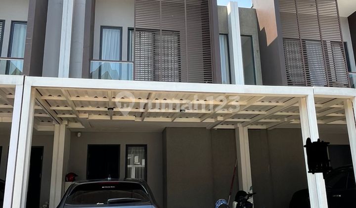 For Sale Neat Semi-Furnished House in Hyra Graha Raya Cluster, Bintaro