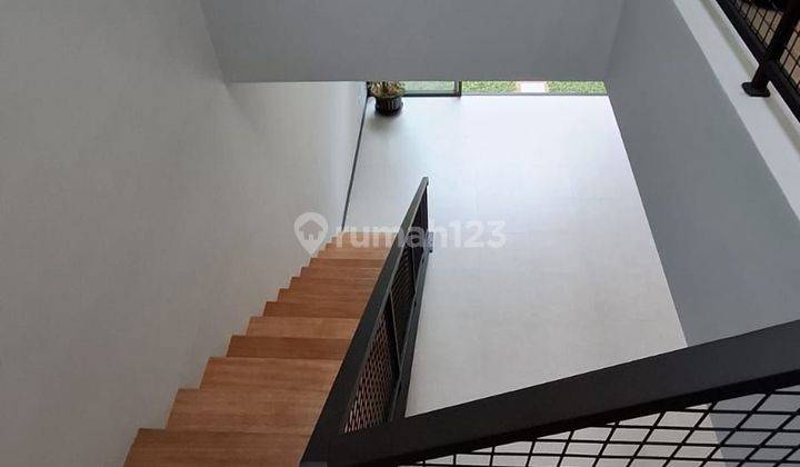 Jual Cepat Rumah Baru Ada Mezanine Skylight Roof Di Giri Loka Bsd 2