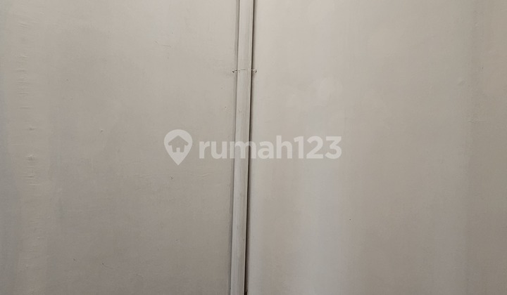 DISEWAKAN CEPAT RUMAH SEMI FURNISH DI MAYFIELD GREENWICH BSD CITY 2