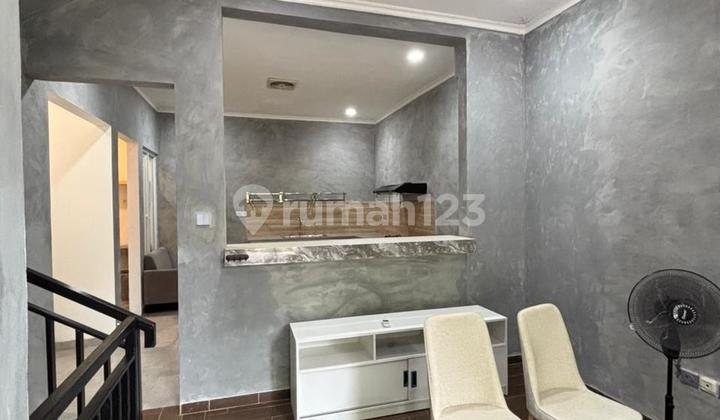 For Sale 2-Carport House in Wellington Residence Near the Mayor's Office of Pamulang, South Tangerang 2