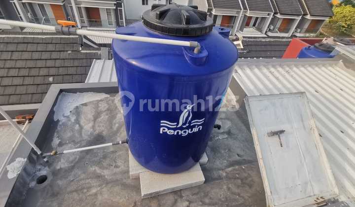 Dijual Cepat Rumah Rapi 3 Lantai di Grand Batavia Icon Pasar Kemis Tangerang 2