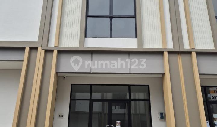 Disewakan Cepat Ruko Baru 2 Lantai di Il Lago Grande Gading Serpong