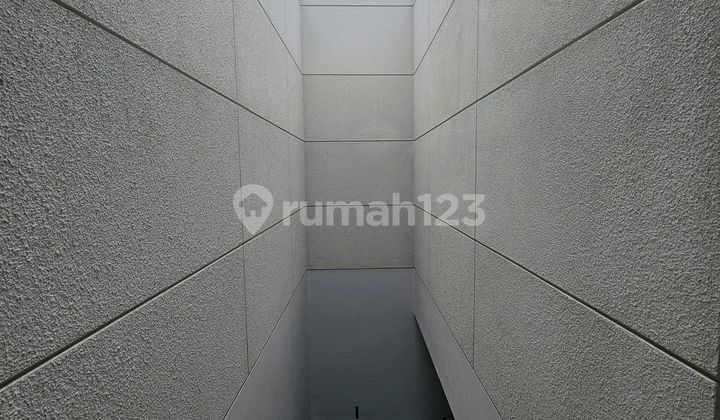 For Sale: Nice New Semi-Furnished House in Sutera Feronia, Alam Sutera 2