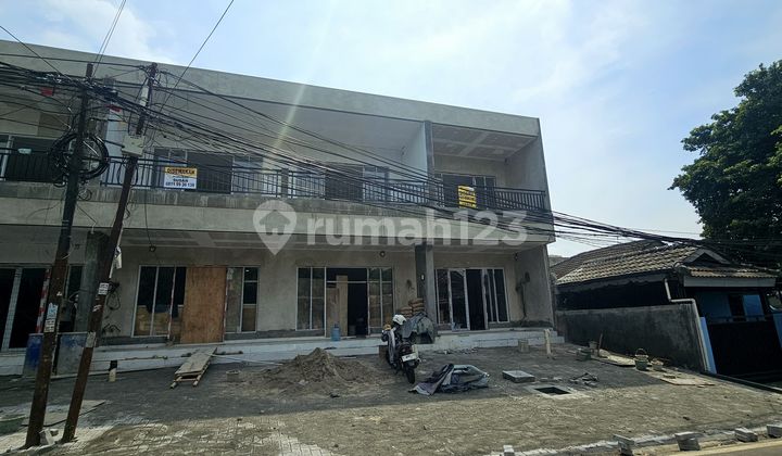 Disewakan Cepat Ruko 2 Gandeng Lokasi Strategis di Griya Loka BSD