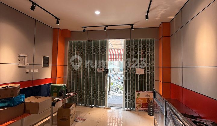 For Rent Fast Ice Business Shop House 3 Floors Ready to Use Fronting Ice BSD City 2