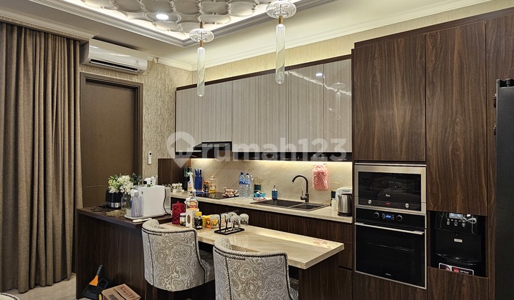 For Sale Luxury House Full Interior Design Fully Furnished Corner Position in Zora BSD City 2