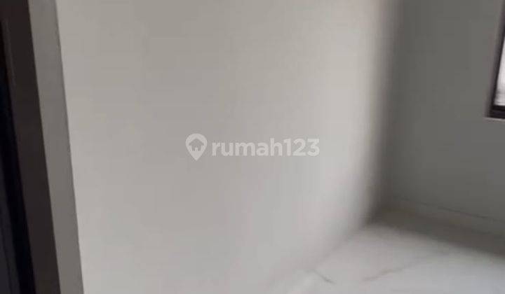 Disewakan Cepat Rumah Rapi Siap Huni Di Cluster Pinewood Banjar Wijaya 2
