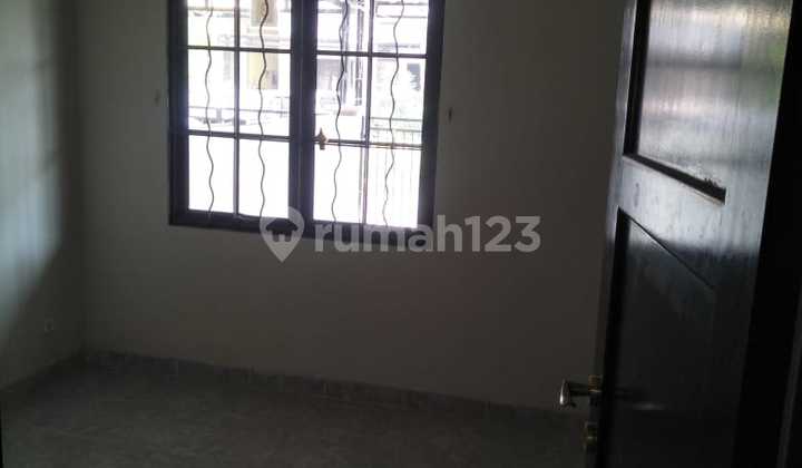 For Rent Fast 1-Story House in Krisan Cluster Banjar Wijaya 2