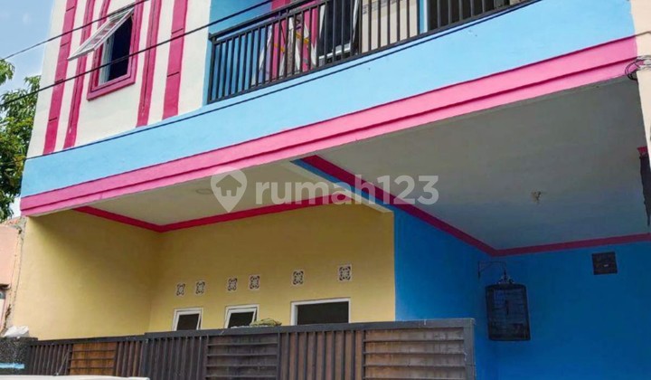 Cheap Rent, Semi-Furnished Ready-to-Live House in Cimone Mas Permai Housing, Tangerang