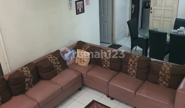 Dijual Cepat Rumah Luas 160 M2 di Taman Golf Modernland